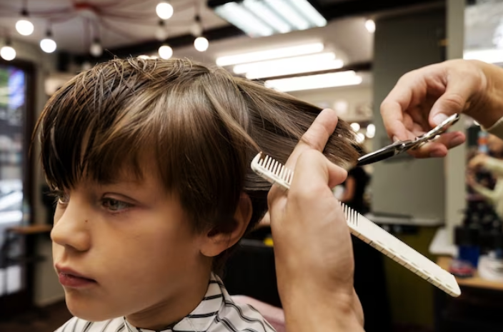 Aprende a cortar el pelo a los hombres con un curso práctico