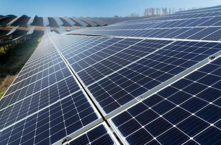 ¿Quieres instalar placas solares en tu barandilla? Descubre las mejores opciones y precios en el mercado